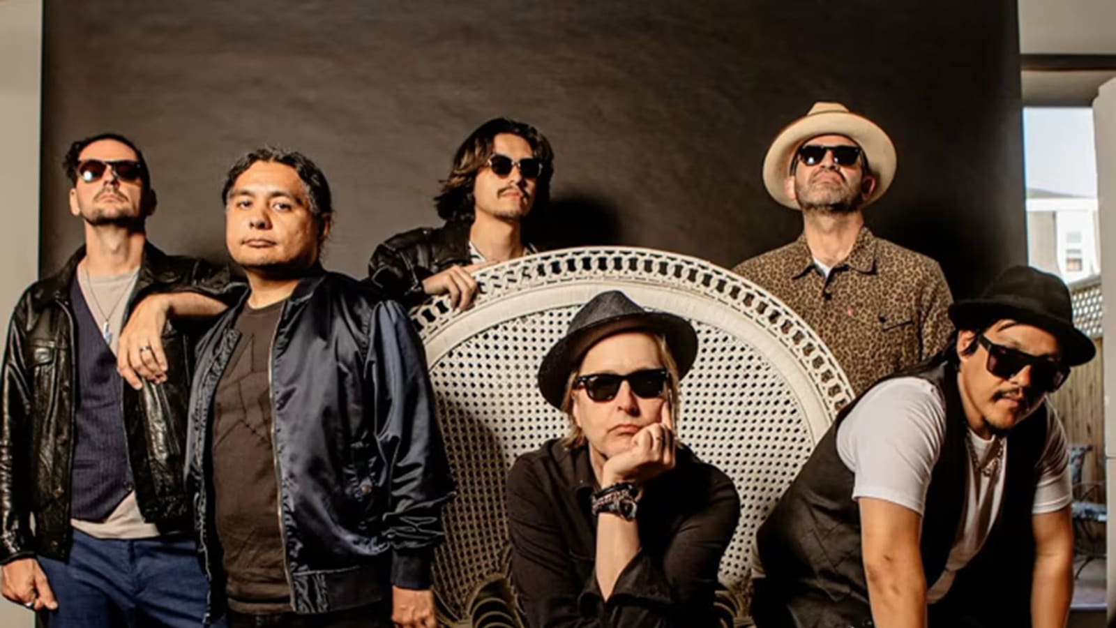 An Evening with Chuck Prophet & His Cumbia Shoes