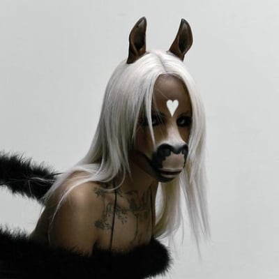 horsegiirL - NATURE IS HEALING Tour